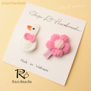 Alternative view of Kẹp tóc vịt trắng đeo nơ cho nữ và bé gái siêu xinh 5cm |Shop Rô Handmade
